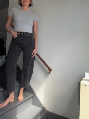 Everlane - The Way-High Curve Jean (29" Inseam) - Washed Black